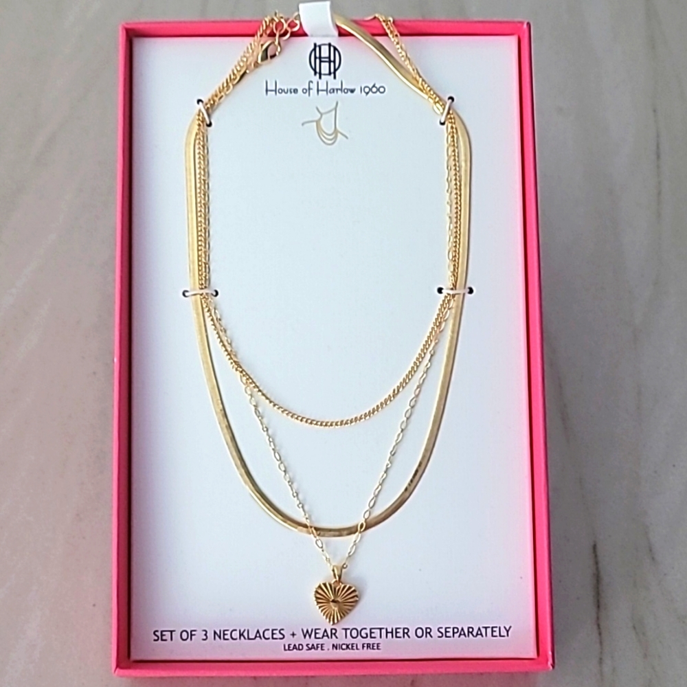 ⭐️House of Harlow 1960⭐️ Gold layered necklace